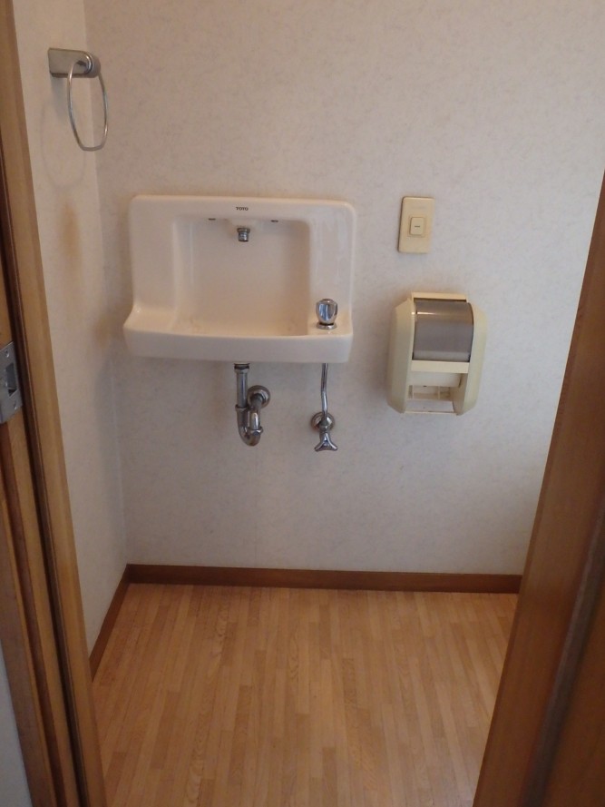 トイレの手洗器交換の施工例をご紹介!! スタッフブログ【サンリフレプラザ】