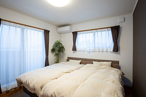 寝室に設置する場合の機種選びポイント｜エアコンを設置場所から選ぶ