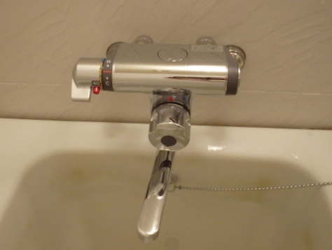 TOTO　浴槽用水栓『TMF47ARR』 東京都足立区 Y様宅