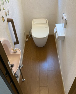 トイレ施工前