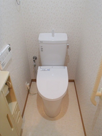 京都府綴喜郡｜LIXIL(INAX)トイレの施工事例 | 交換できるくん