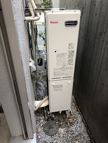 東京都新宿区｜リンナイ暖房専用熱源機の施工事例 | 交換できるくん
