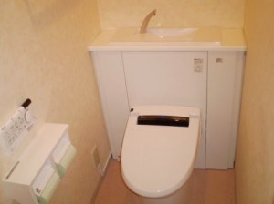 トイレのコンセント移設 交換できるくん