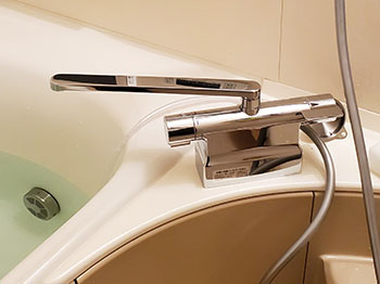 工事費込み】TOTO 浴室用水栓 『GGシリーズ』 水道蛇口｜TBV03423J