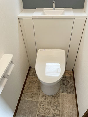 トイレ　TOTO　システムトイレ・レストパルI型・手洗器あり　UWCCB1CFN81NN1WDA