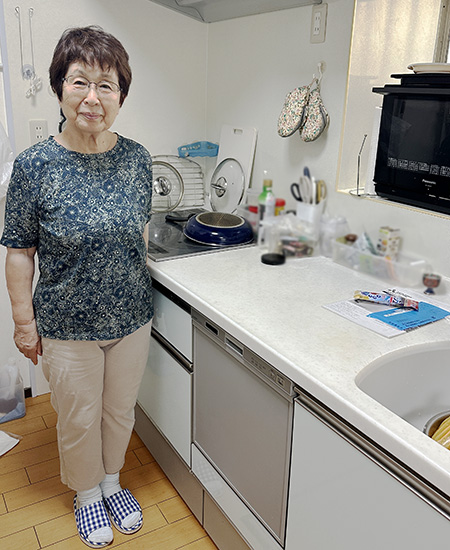 交換後の食洗機とお客様